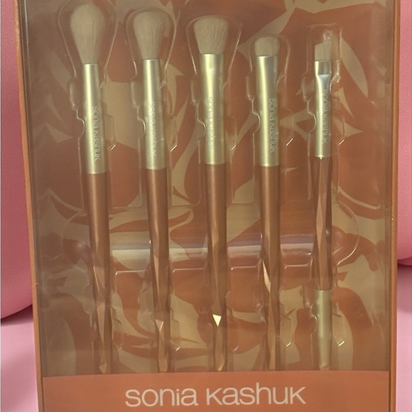 Sonia Kashuk Limited Edition Eye Brush Set – 5 Brushes - Picture 5 of 10